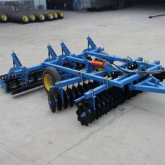 四轮带动平整深耕圆盘耙 农用耕整机械拖拉机悬挂旋耕大犁圆盘犁